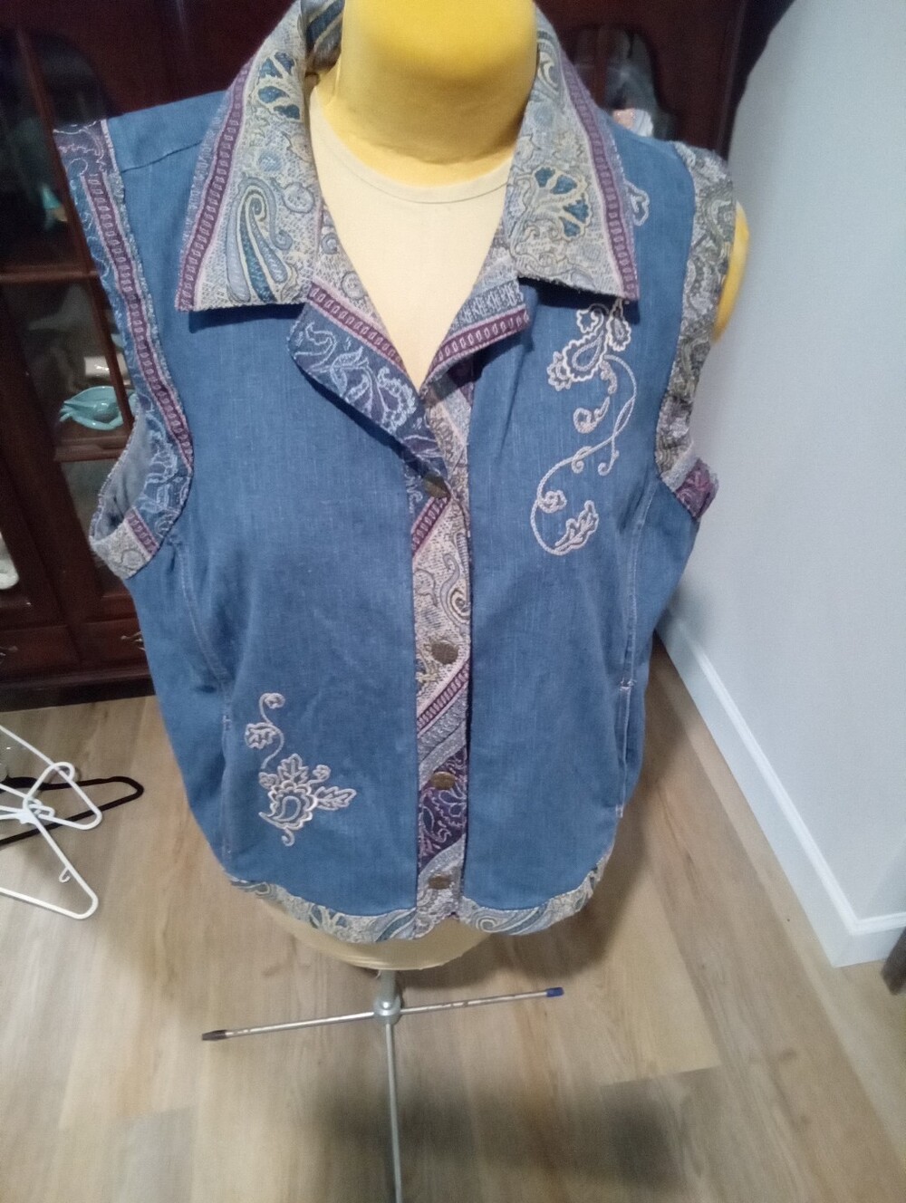 Vintage City Blues by Koret Plus Size Denim &Tapestry Vest w/Embroidered Paisley